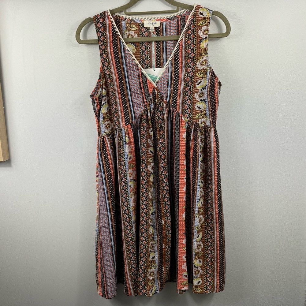 Umgee Multi-Color Floral Print Lace Trim Mini Dress Size M